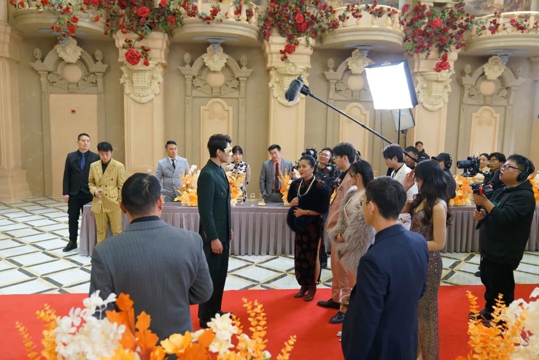 新一代短剧人,涌向郑州「淘金」