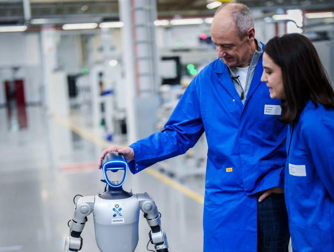 RXD大会首发北京：当硅谷还在谈论物理AI，西门子已重写工业规则