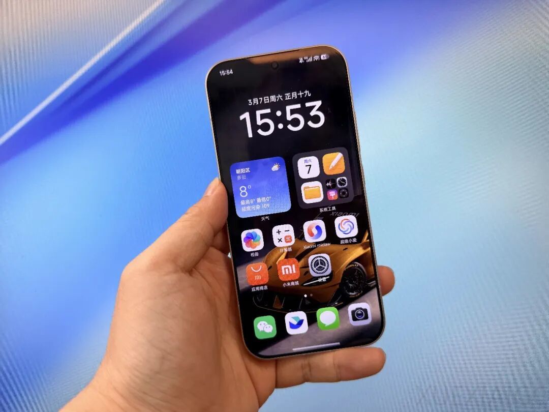 第一个能在手机上跑的小龙虾来了，它的名字，叫miclaw。