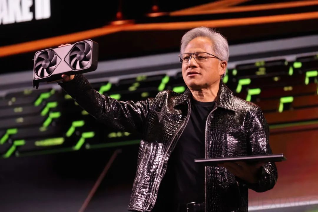 黄仁勋官宣解禁!英伟达将恢复向中国销售H20 AI芯片,并推出全新RTX Pro GPU