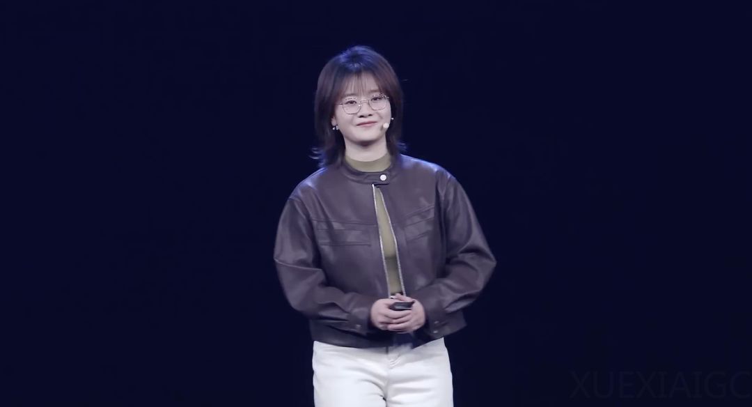 罗福莉执掌小米大模型首秀！定调下一代模型，全新MiMo-V2开源还横扫Agent第一梯队