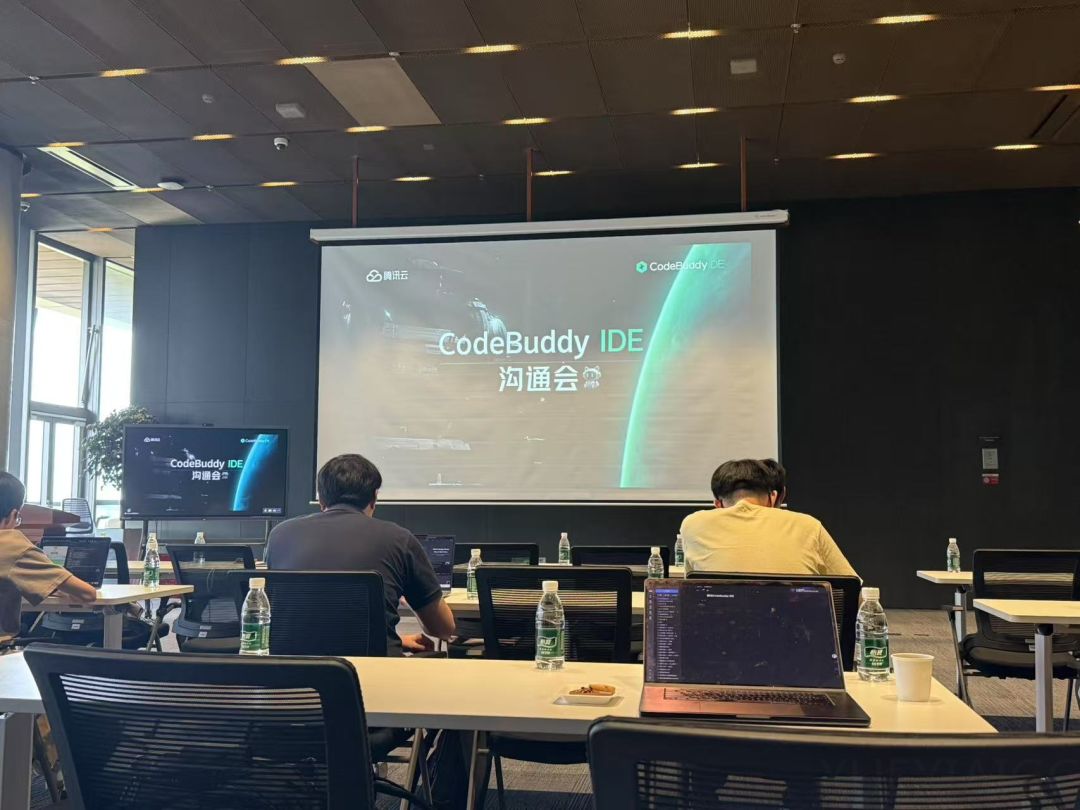 新的CodeBuddy IDE测了,我们感受到腾讯搞定创意人士的野心