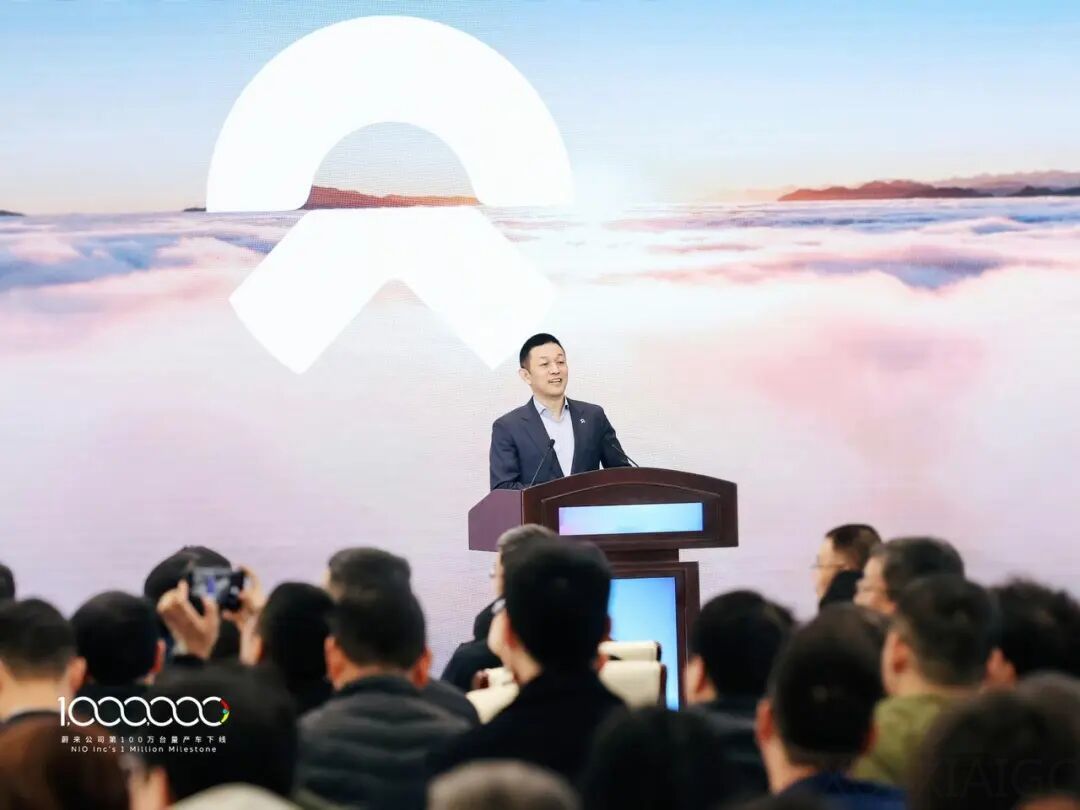 迈入百万俱乐部后，蔚来只想好好卖车