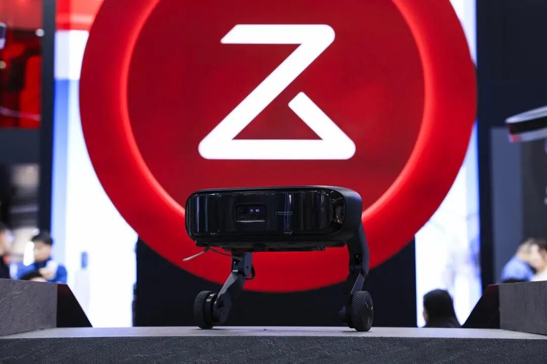 参数内卷「熄火」，系统能力「接棒」：石头科技如何拆解行业深水区？